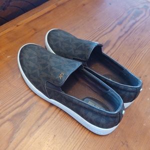 Authentic Michael Kors Sneaker/Slides Size: 8